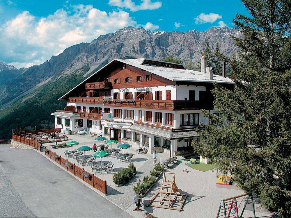 Hotel Vallechiara Bormio Exterior photo