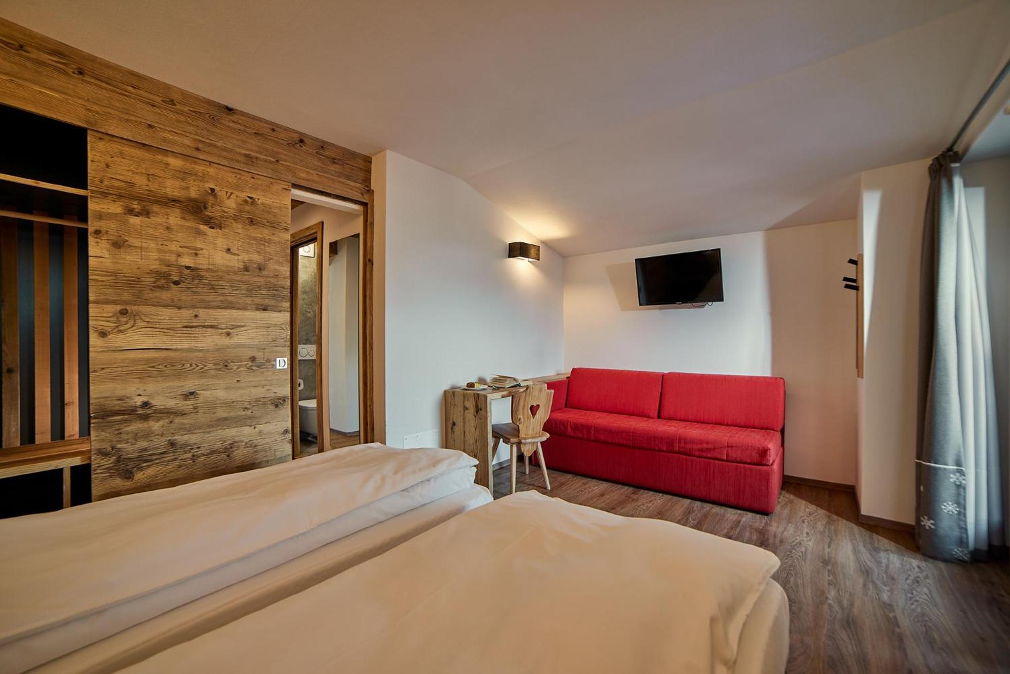 Hotel Vallechiara Bormio Exterior photo