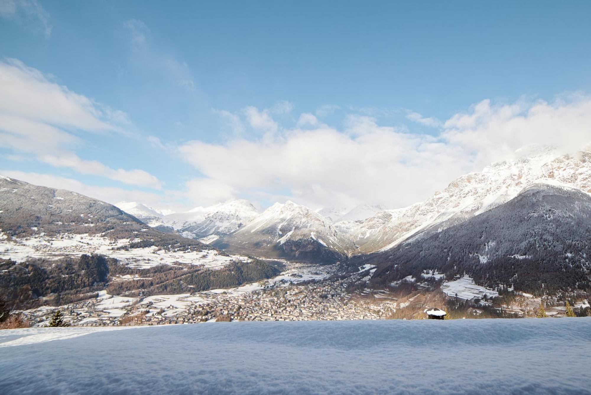 Hotel Vallechiara Bormio Exterior photo
