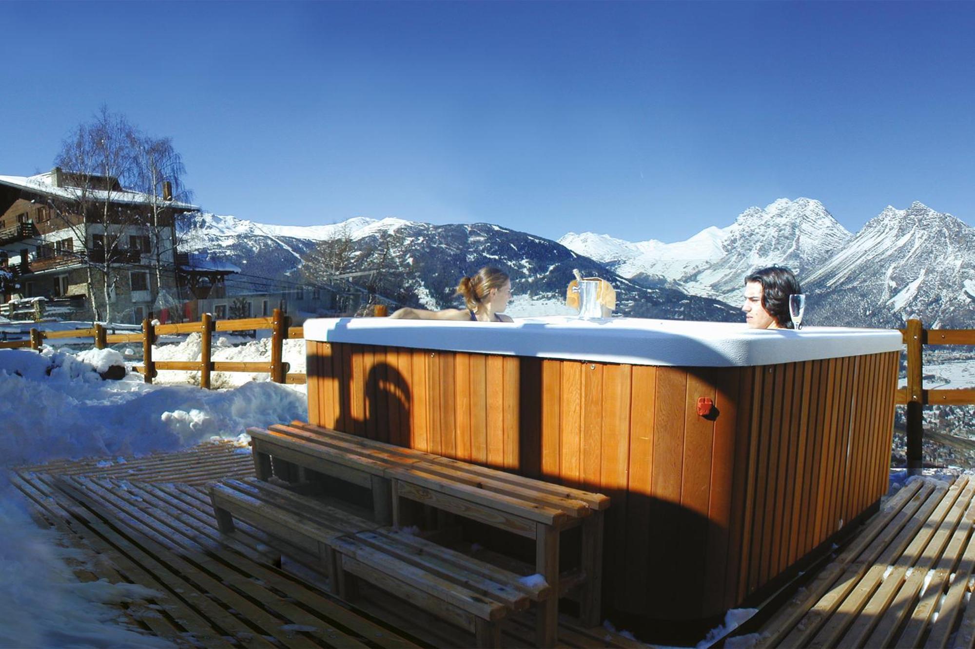 Hotel Vallechiara Bormio Exterior photo