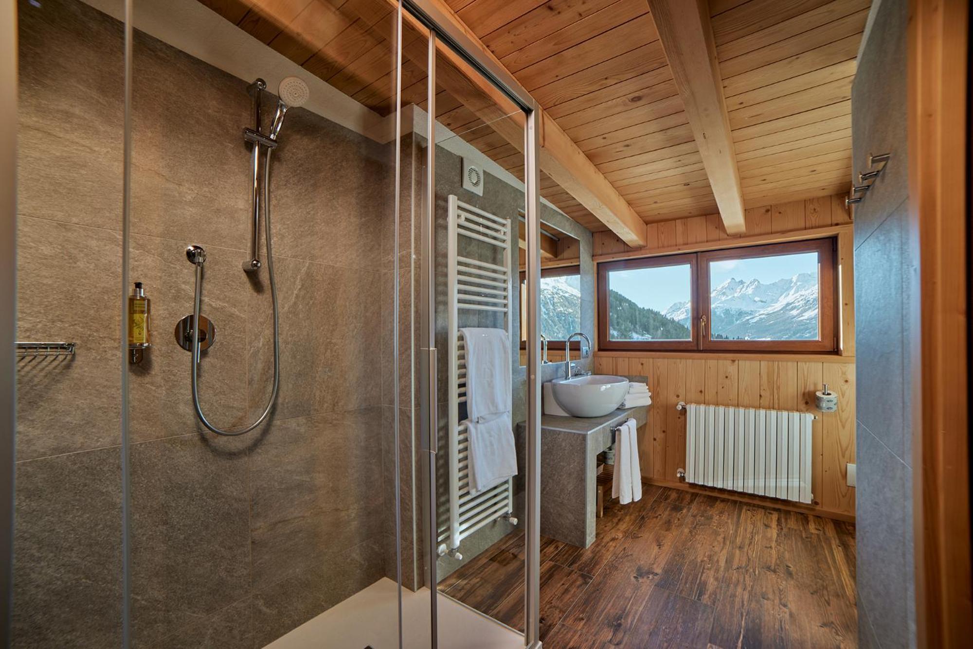 Hotel Vallechiara Bormio Exterior photo